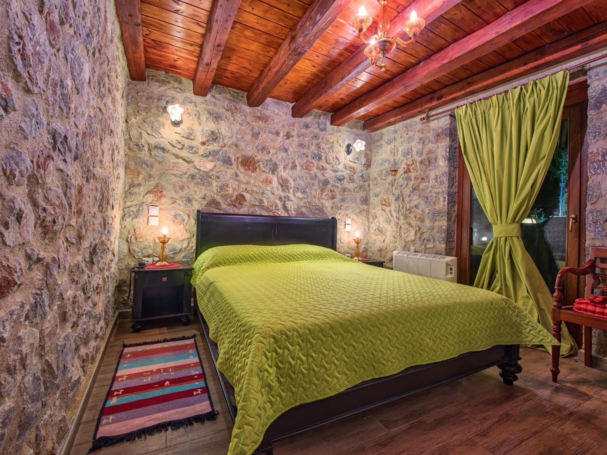 Vip Chalet 4 Seasons Arachova Oda fotoğraf